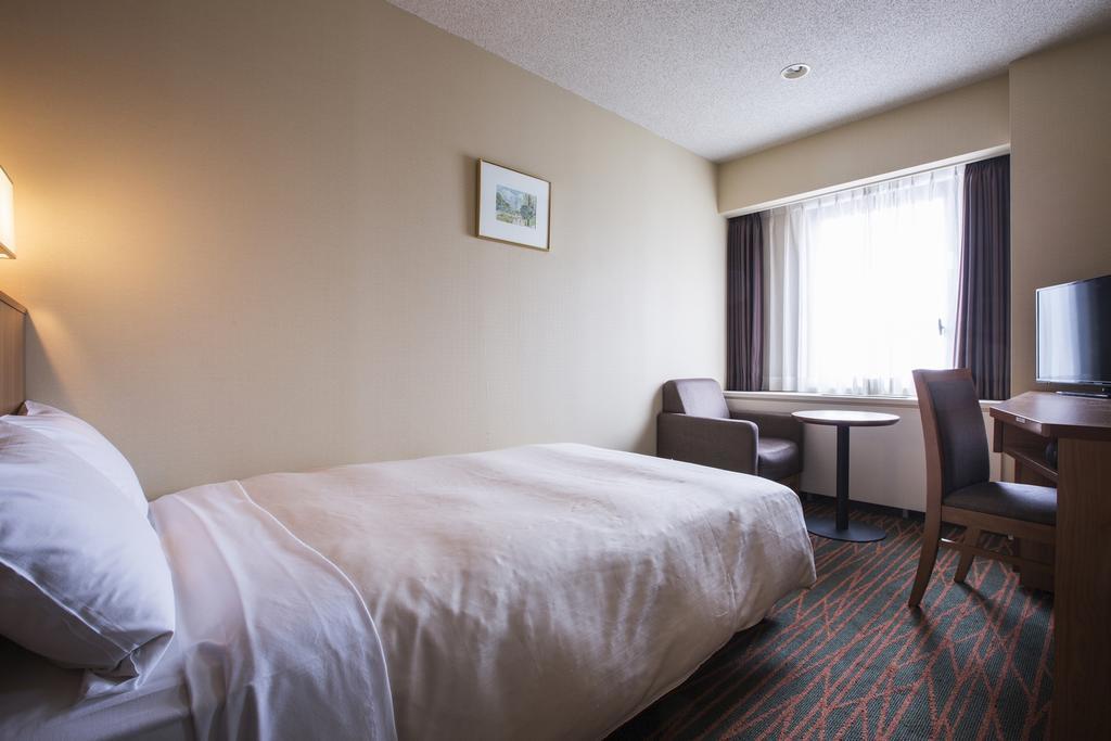 Hotel Sunroute New Sapporo Esterno foto