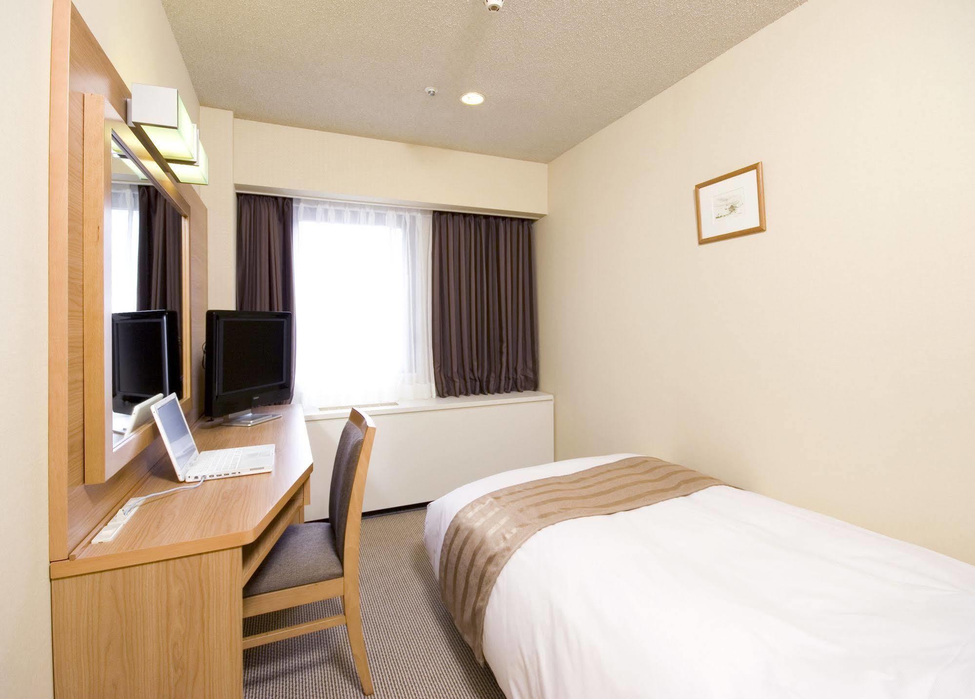 Hotel Sunroute New Sapporo Esterno foto